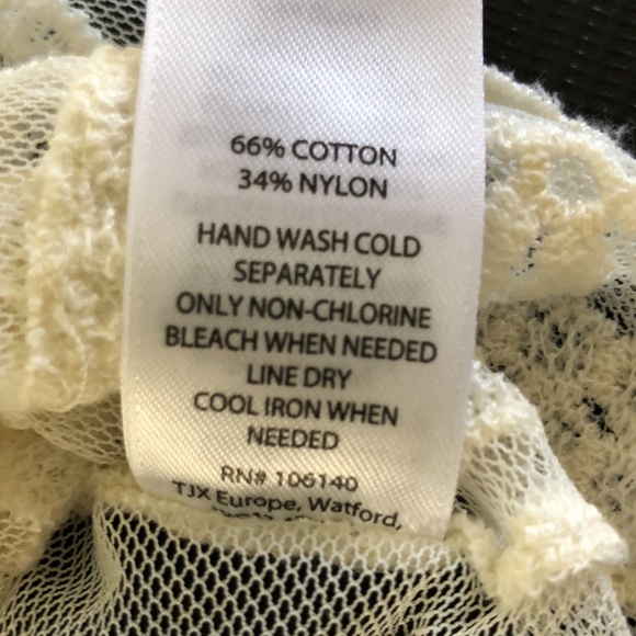 St. Tropez Sheer Ivory Blouse SZ L - Picture 12 of 15